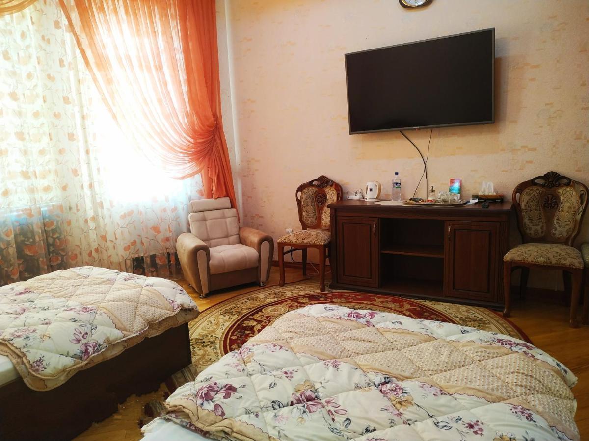 Happy House Hotel Salor Exterior photo