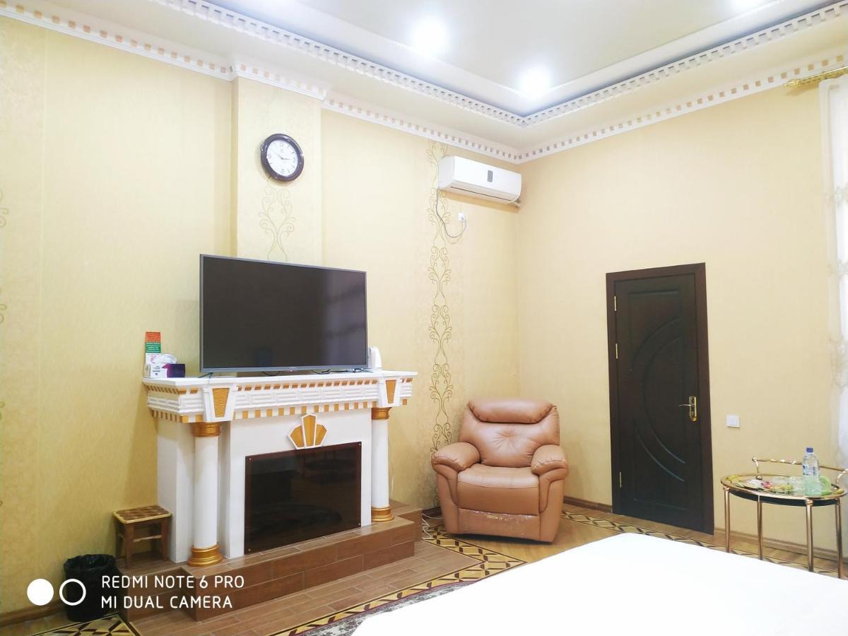 Happy House Hotel Salor Exterior photo